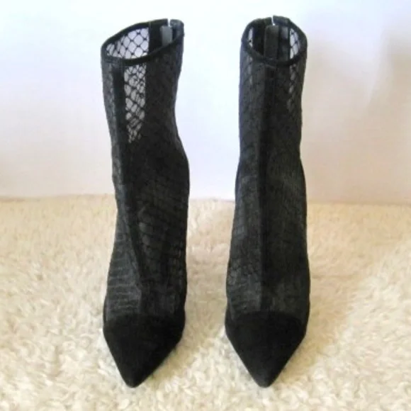 * Host Pick *Kendall & Kylie Haven Mesh/Suede Booties - Picture 3 of 10